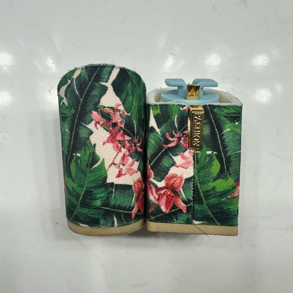 Pashion Footwear - 4” Tropical Print Block Heels - Size 9-11